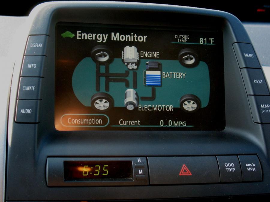  Toyota Prius Touring 2007 года  (фото 15 из 30)